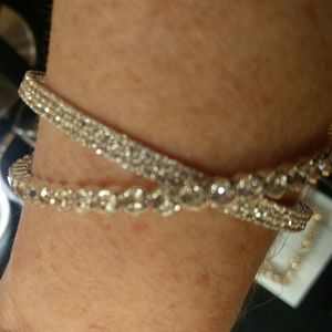 🆕 Rhinestone silver magnetic wire bracelet